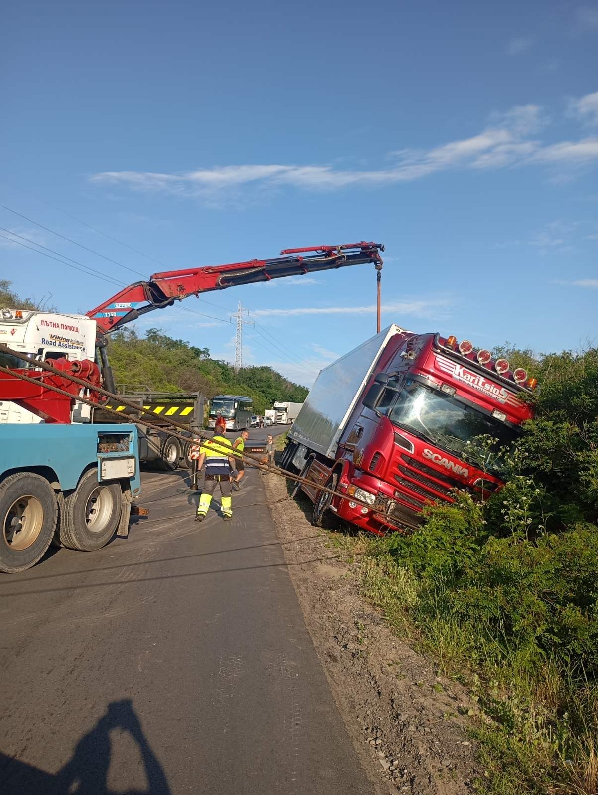 Червен репатрак Mercedes Viking Assistance